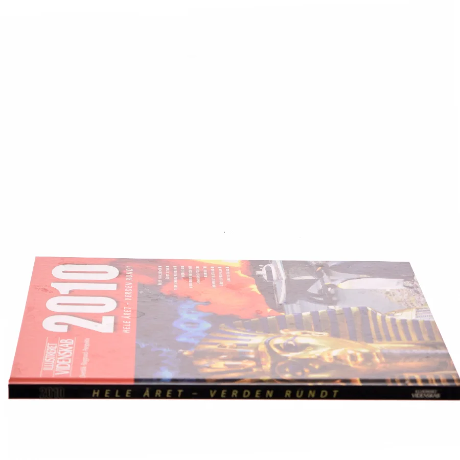 Illustreret Videnskab 2010 - Hele Året: Verden Rundt (Bog)