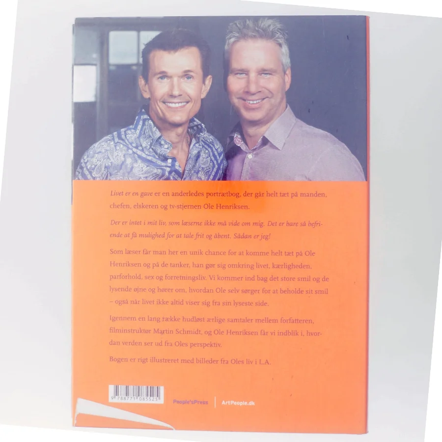 Livet er en gave : mit møde med Ole Henriksen af Martin Schmidt (Bog)