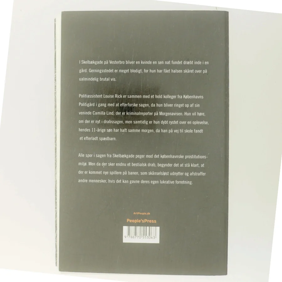 Aldrig mere fri af Sara Blædel (Bog)