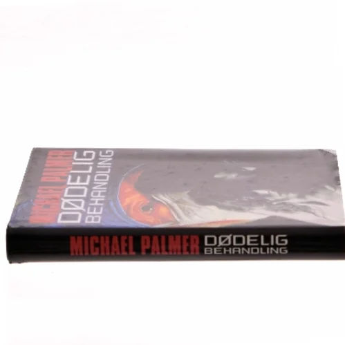 Dødelig behandling af Michael Palmer (Bog)