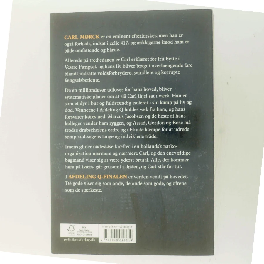 Syv kvadratmeter med lås : krimithriller af Jussi Adler-Olsen (Bog)