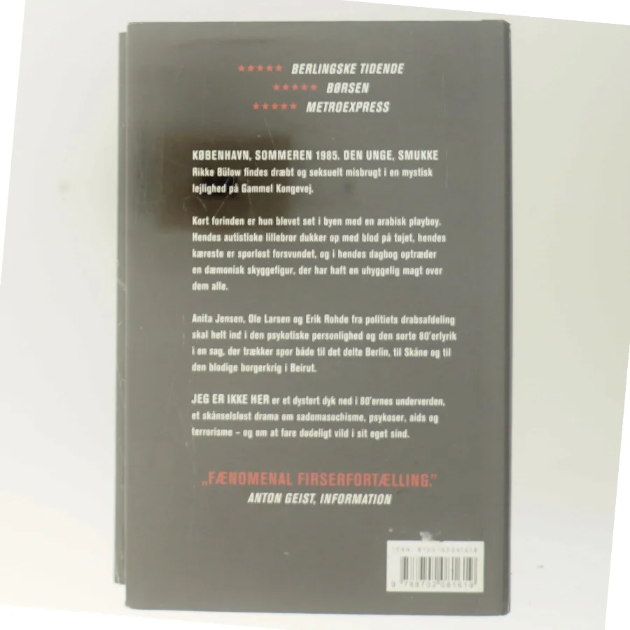 Jeg er ikke her : kriminalroman af Christian Dorph (Bog)