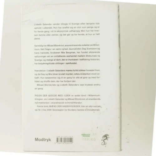 Pigen Der Legede Med Ilden af Larsson, Stieg (Bog)