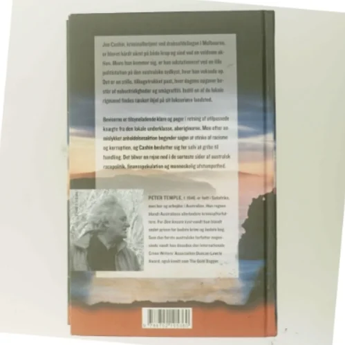 Den knuste kyst af Peter Temple (Bog) fra Gyldendal