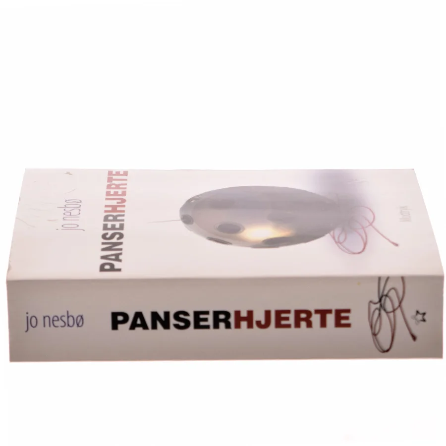 Panserhjerte af Jo Nesbø (Bog)