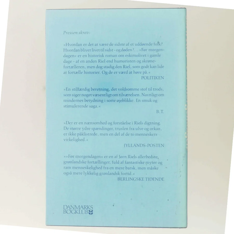 For morgendagen af Jørn Riel (Bog)