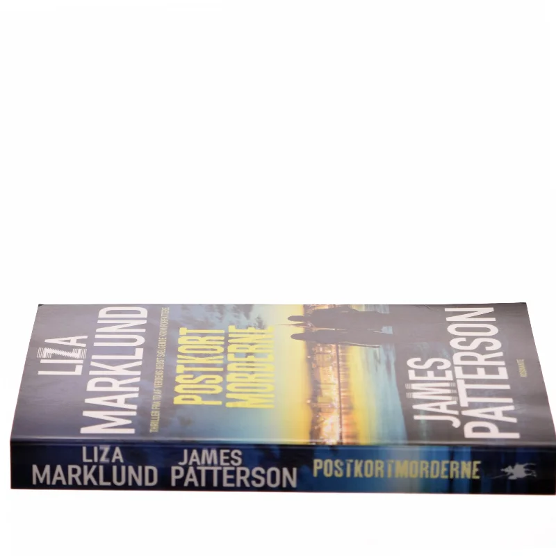 Postkortmorderne : krimi af Liza Marklund (Bog)