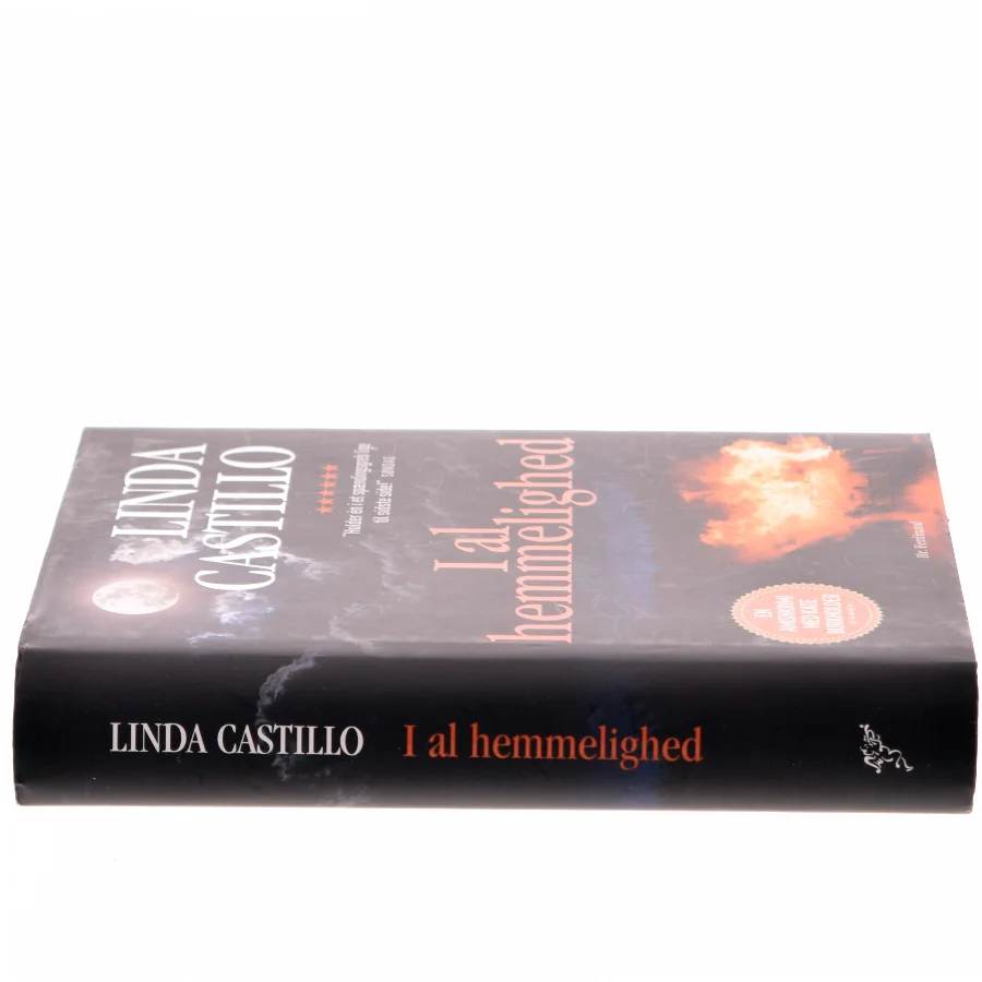 I al hemmelighed af Linda Castillo (Bog)
