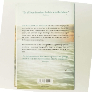 Den du elsker : kriminalroman af Mari Jungstedt (Bog)