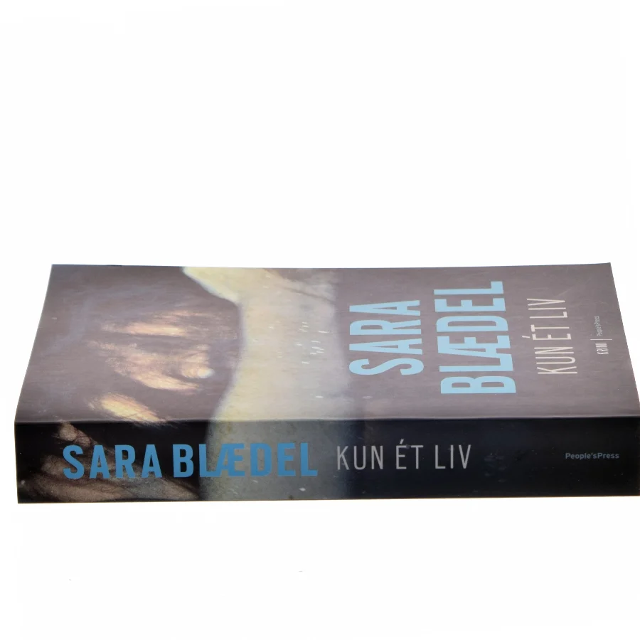 Kun ét liv af Sara Blædel (Bog)