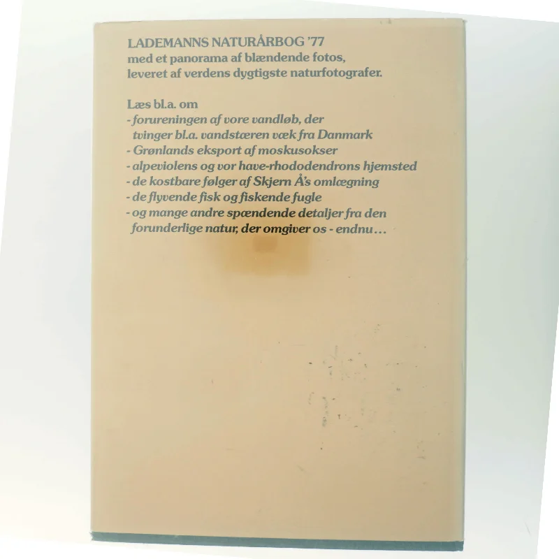Lademanns Naturårbog '77 (Bog)
