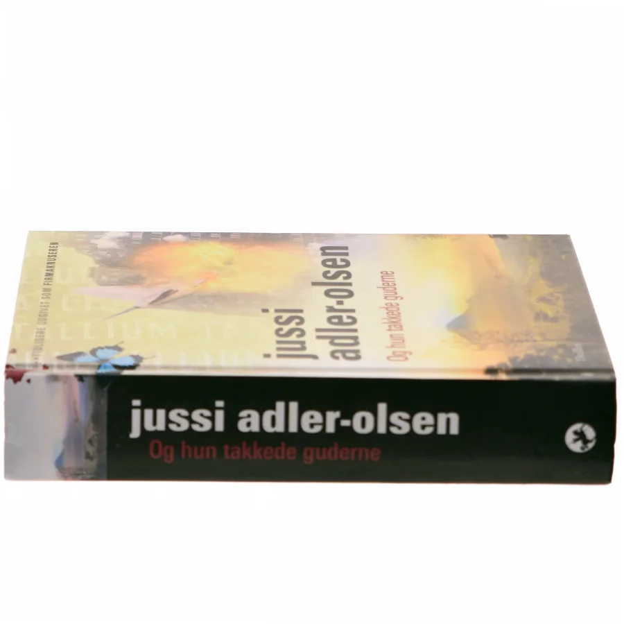 Og hun takkede guderne af Jussi Adler-Olsen (Bog)