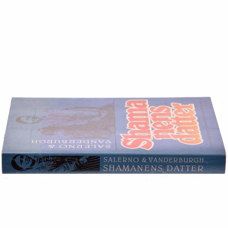 Shamanens Datter af Salerno (Bog)