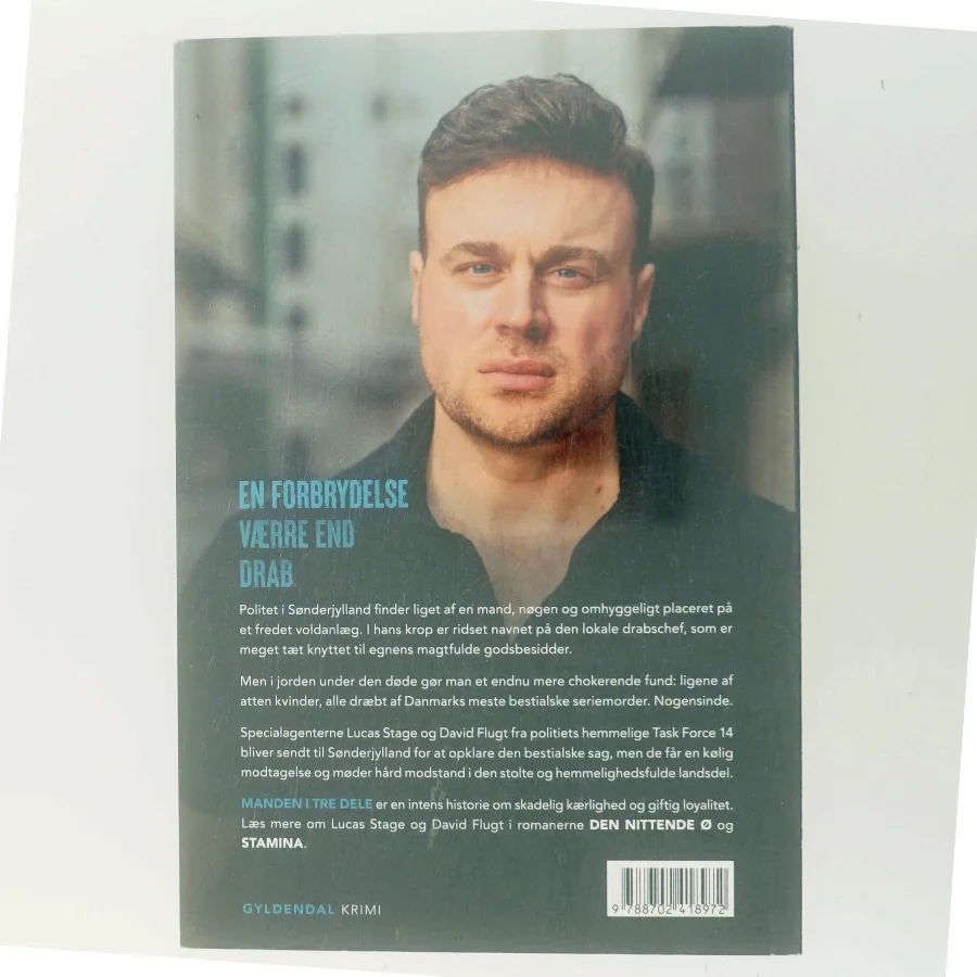 Manden i tre dele : krimi af Thomas Bagger (f. 1981) (Bog)