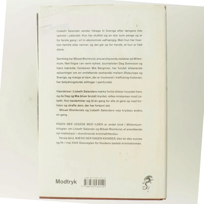 Pigen Der Legede Med Ilden af Larsson, Stieg (Bog)