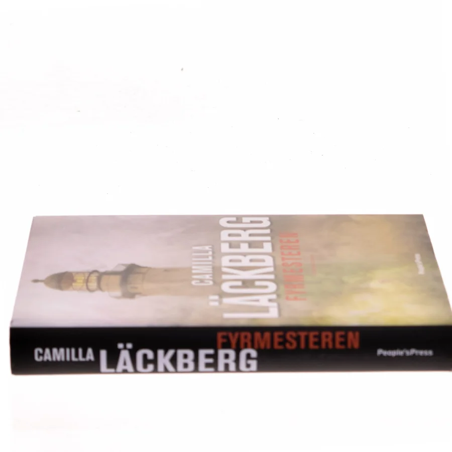 Fyrmesteren : kriminalroman (Klassesæt) af Camilla Läckberg (Bog)