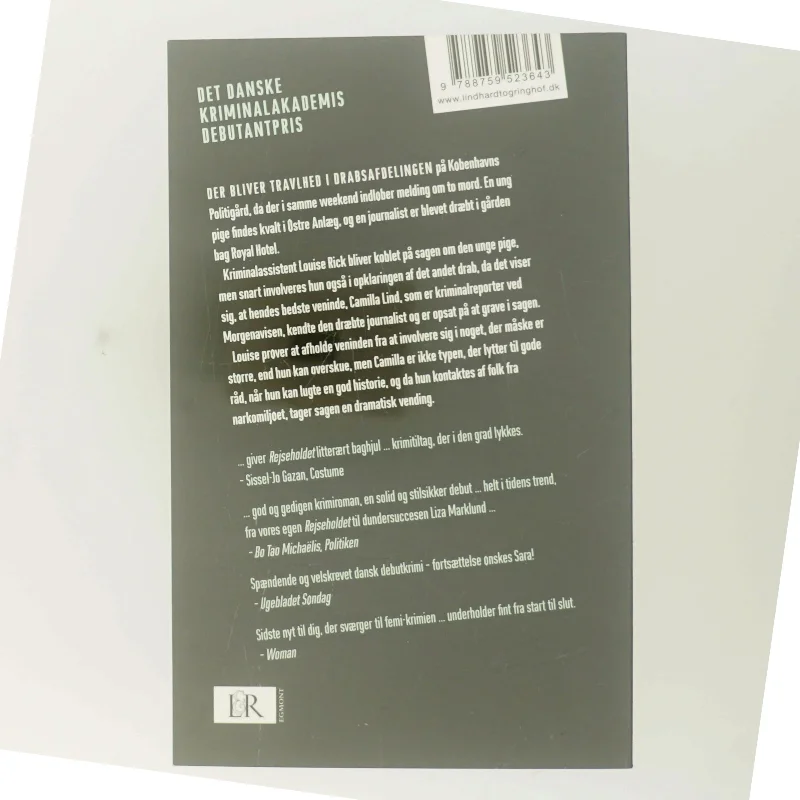 Grønt støv : roman af Sara Blædel (Bog)