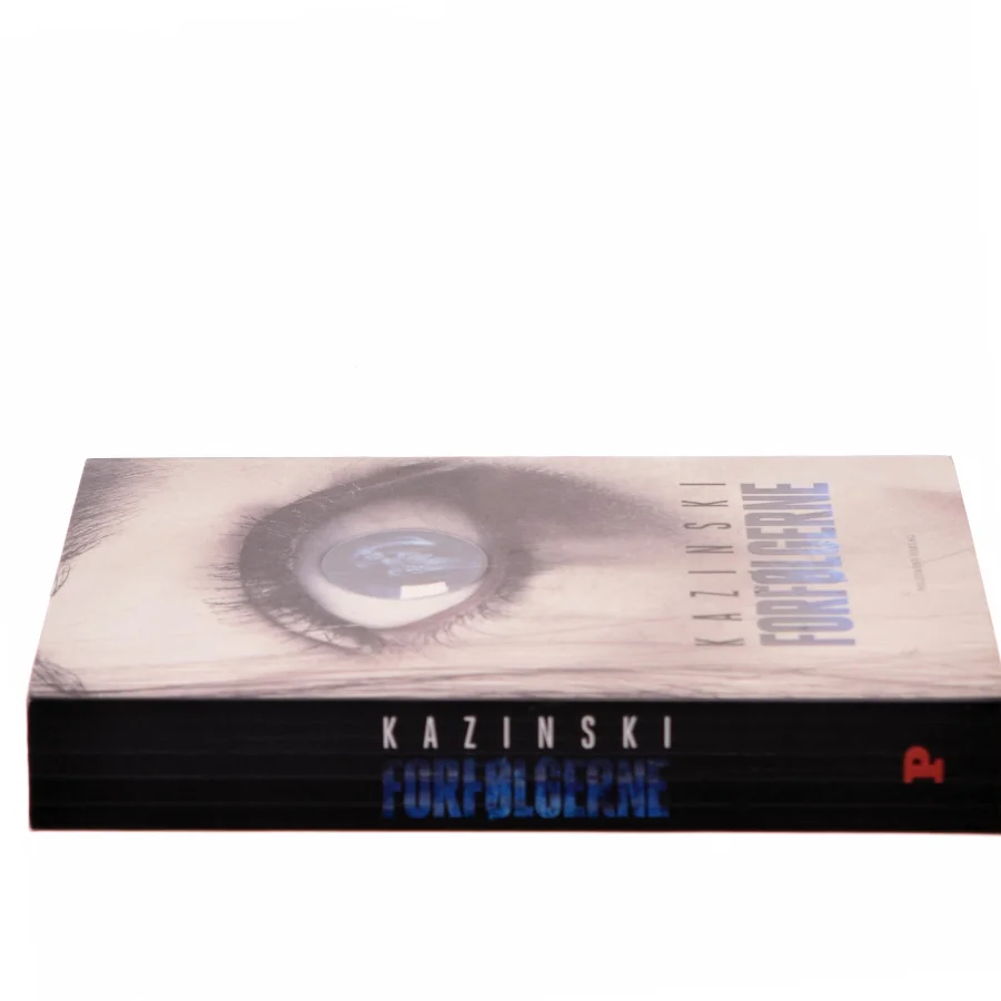 Forfølgerne af A. J. Kazinski (Bog)