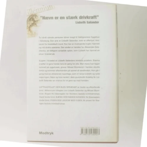 Luftkastelletderblevsprngt Stir up a Hornets' Nest of Girl. Shi Dige Larsen. the Danish Original. Hardcover](chinese Edition) af Stieg Larsson (Bog)