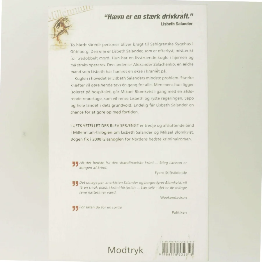 Luftkastellet Der Blev Spraengt (af Stieg Larsson) [Imported] [Paperback] (Danish) (Millennium, 3. Bind) af Stieg Larsson (Bog)