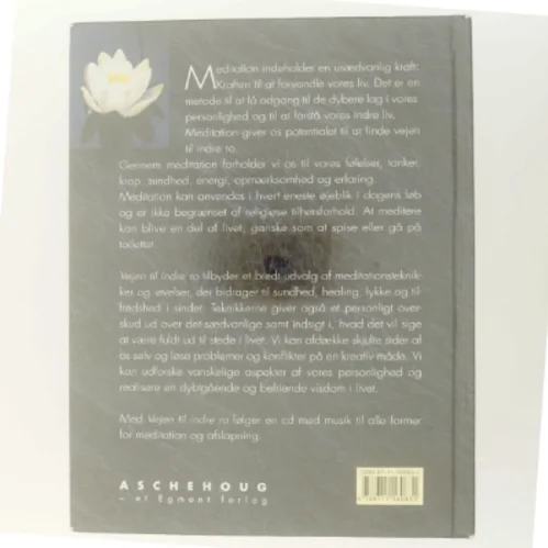 Vejen til indre ro : meditation som redskab til kreativ problemløsning, fokusering og afspænding af Christopher Titmuss (Bog)