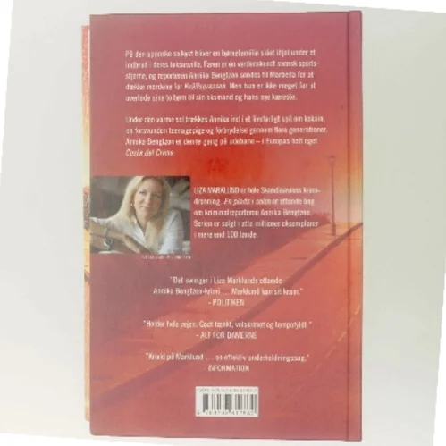 En plads i solen : krimi af Liza Marklund (Bog)