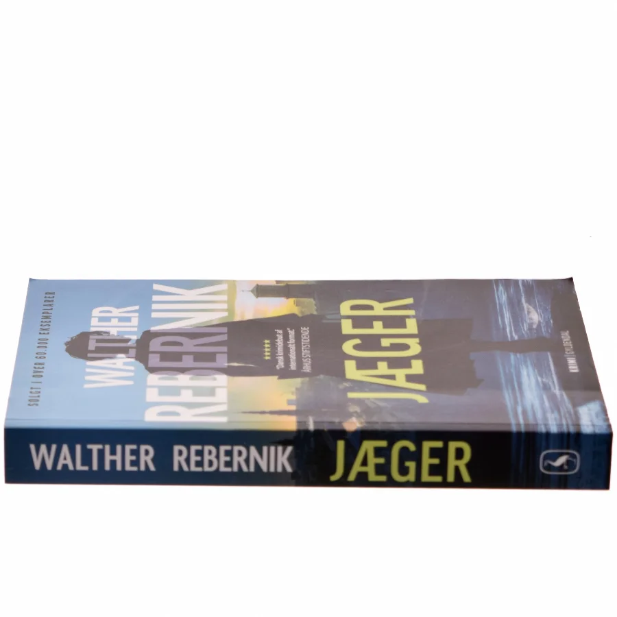 Jæger : krimi af Walther Rebernik (f. 1972) (Bog)