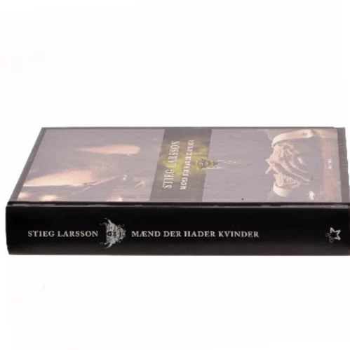 Mænd der hader kvinder af Larsson, Stig (Bog)