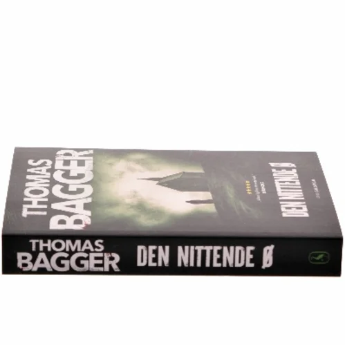 Den nittende ø : krimi af Thomas Bagger (f. 1981) (Bog)