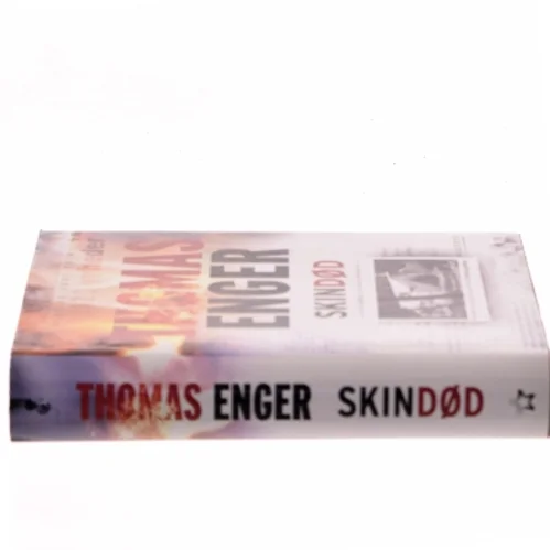 Skindød af Thomas Enger (Bog)