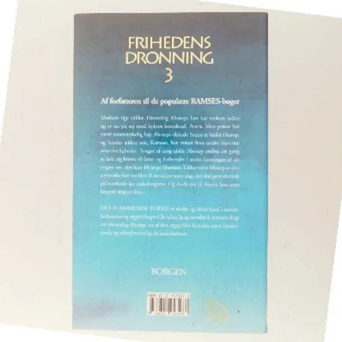 Frihedens dronning : roman. Bind 3, Det flammende sværd af Christian Jacq (Bog)