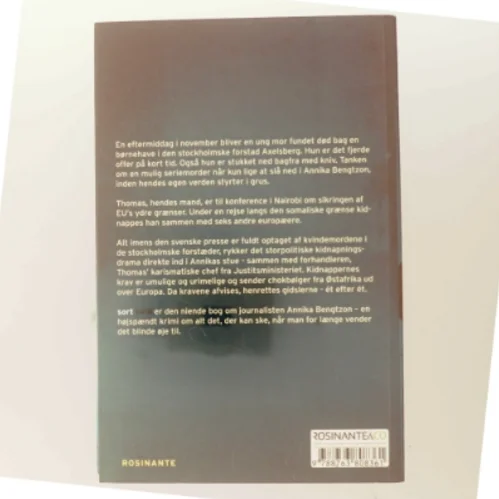 Sort hvid af Liza Marklund (Bog)