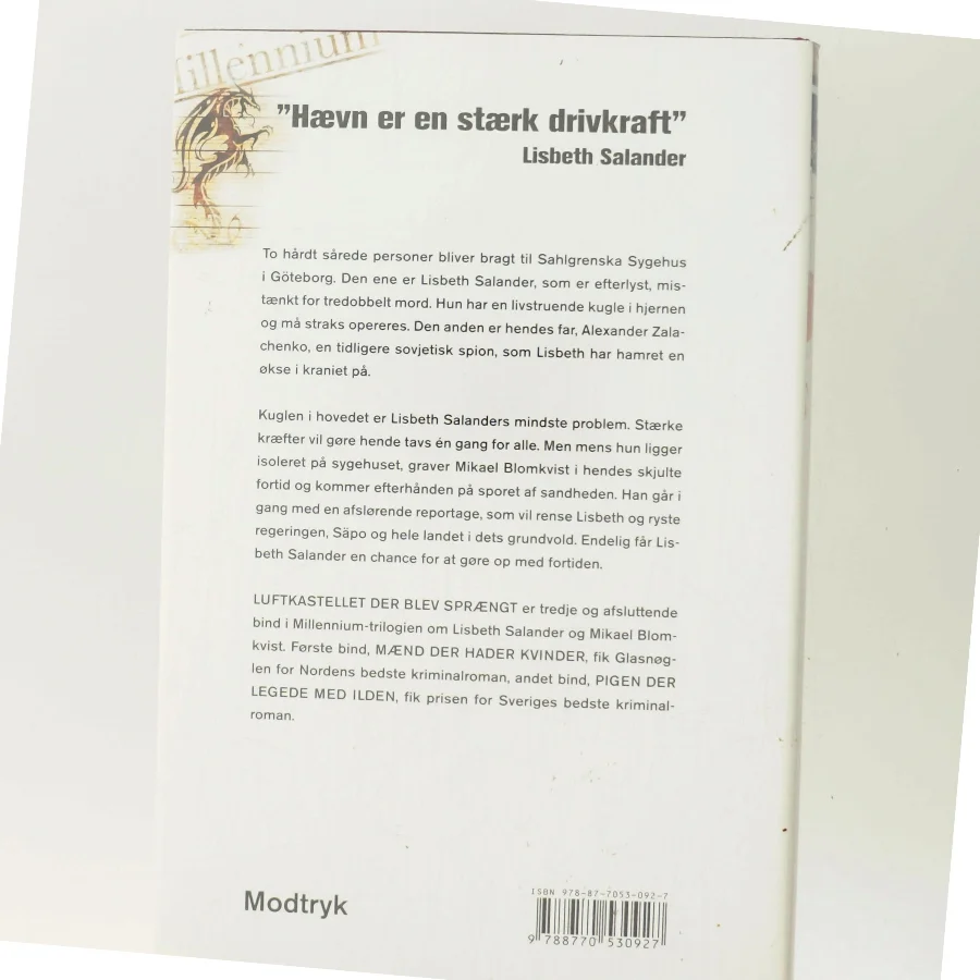 Luftkastelletderblevsprngt Stir up a Hornets' Nest of Girl. Shi Dige Larsen. the Danish Original. Hardcover](chinese Edition) af Stieg Larsson (Bog)