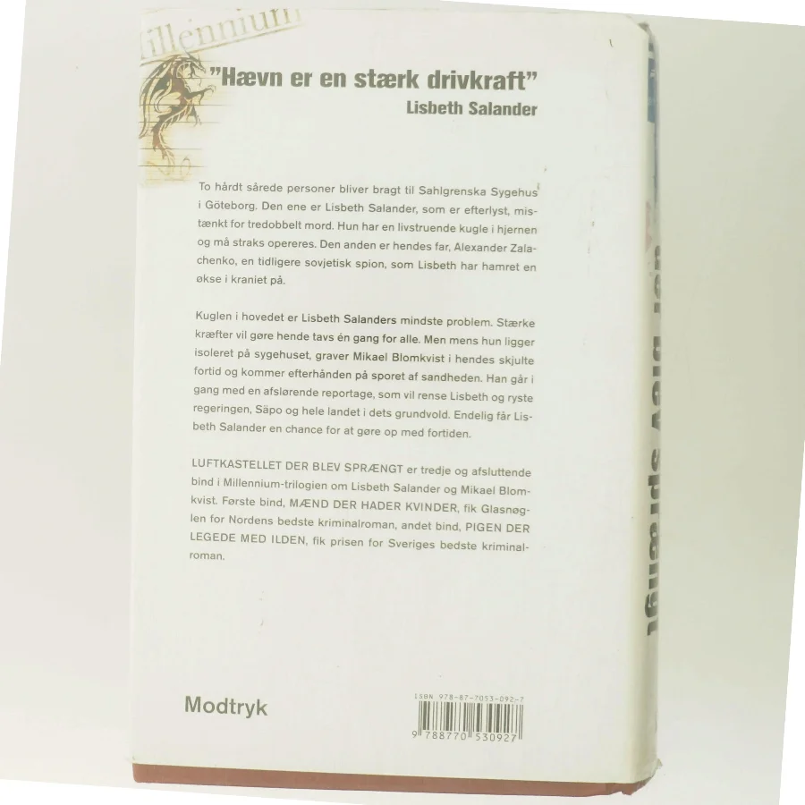 Luftkastelletderblevsprngt Stir up a Hornets' Nest of Girl. Shi Dige Larsen. the Danish Original. Hardcover](chinese Edition) af Stieg Larsson (Bog)