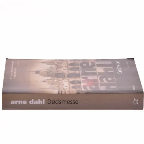 Dødsmesse af Arne Dahl (f. 1963) (Bog)