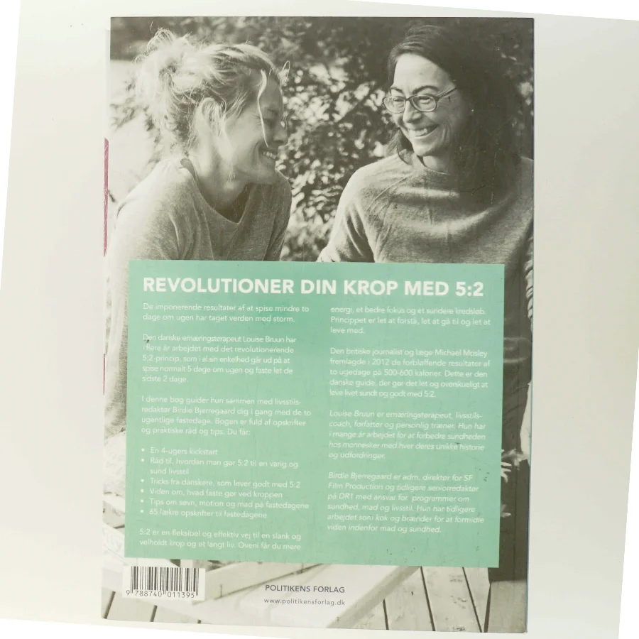 Sund og slank med 5:2 : 65 opskrifter af Louise Bruun (f. 1975) (Bog)