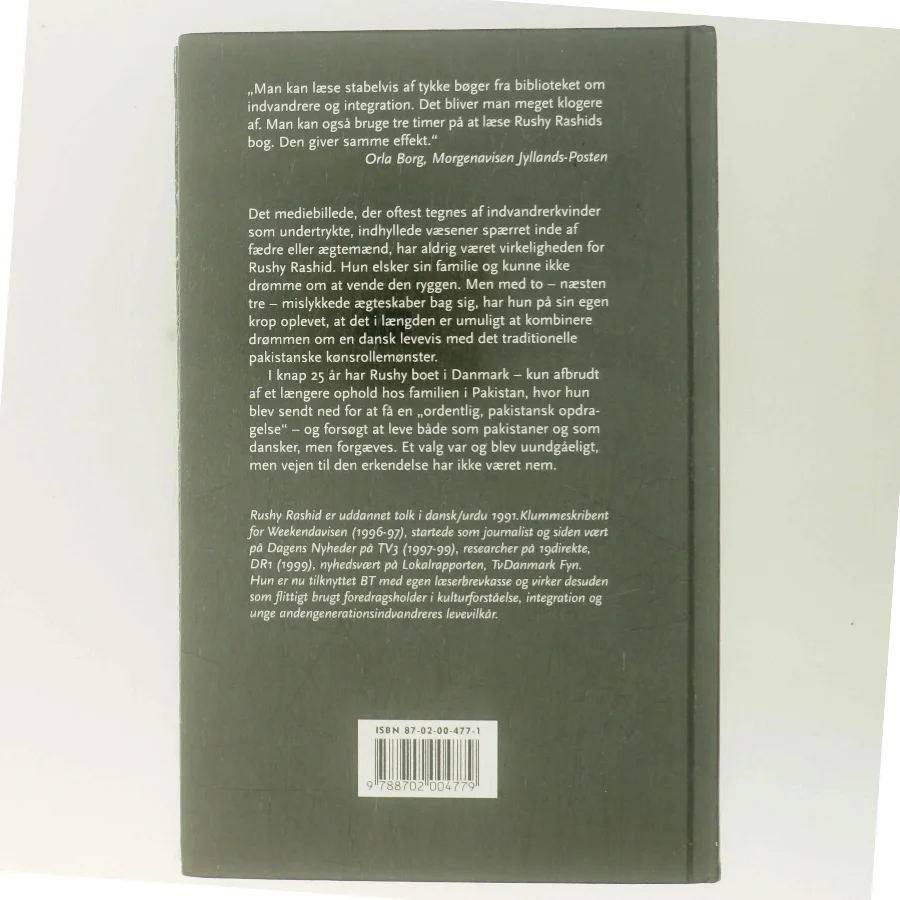 Et løft af sløret af Rushy Rashid (Bog)