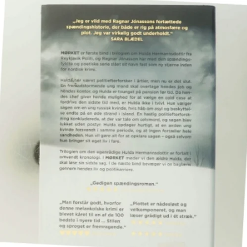 Mørket af Ragnar Jónasson (Bog)