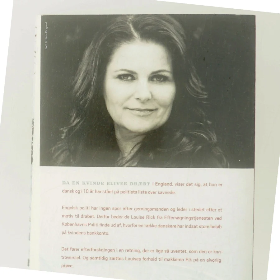 Kvinden de meldte savnet af Sara Blædel (Bog)