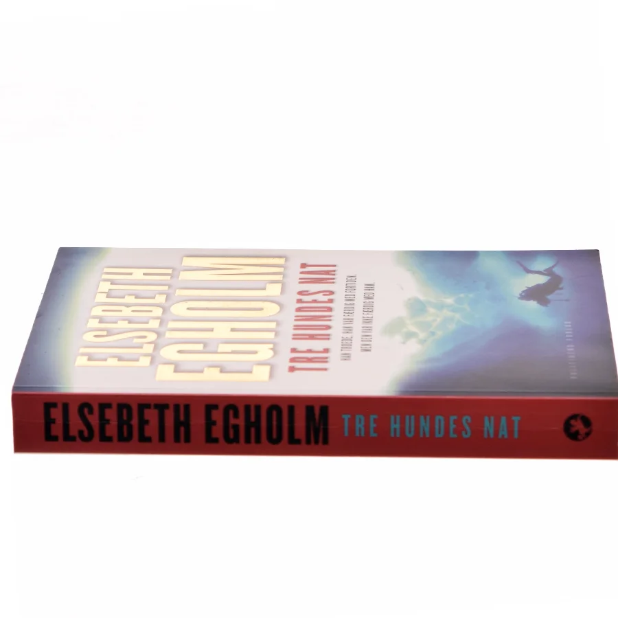 Tre Hundes Nat af Elsebeth Egholm (Bog)