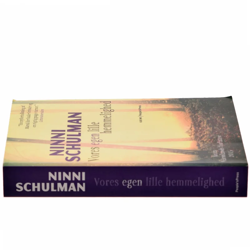 Vores egen lille hemmelighed : kriminalroman af Ninni Schulman (Bog)