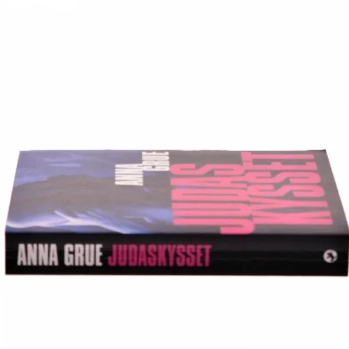 Judaskysset af Anna Grue (Bog)