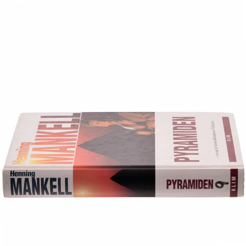 Pyramiden af Henning Mankell (Bog)
