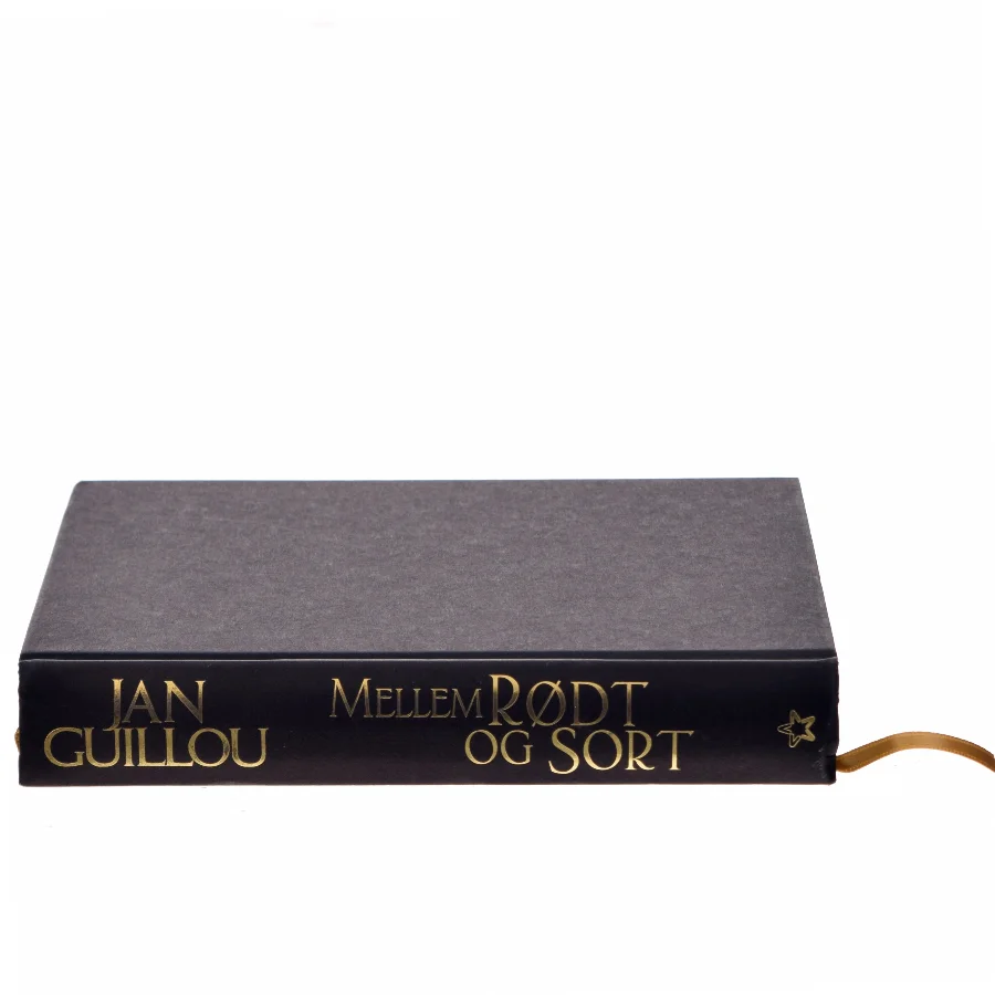 Mellem rødt og sort af Jan Guillou (Bog)