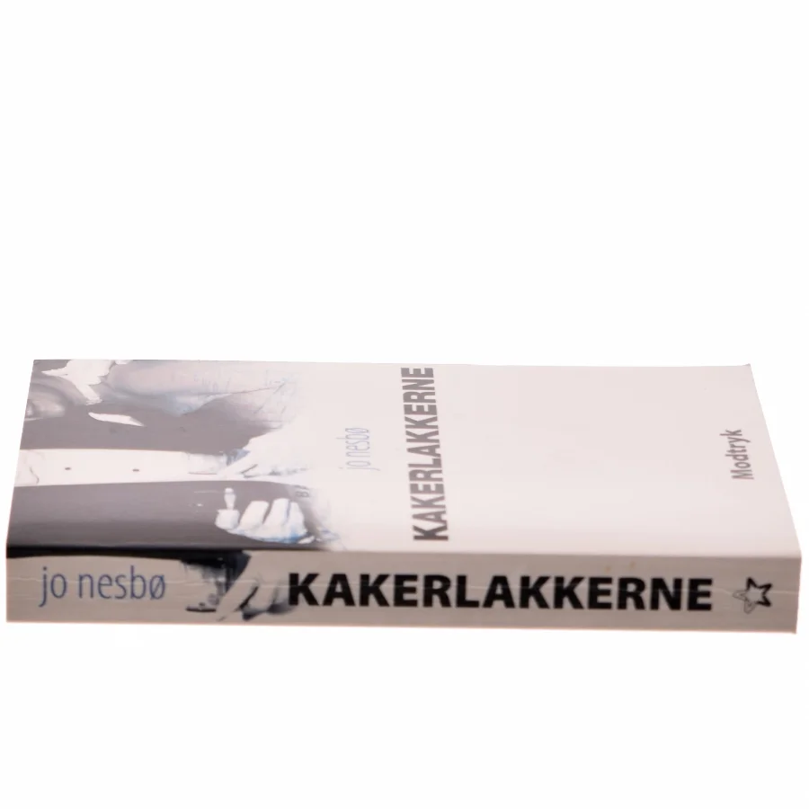 Kakerlakkerne af Jo Nesbø (Bog)