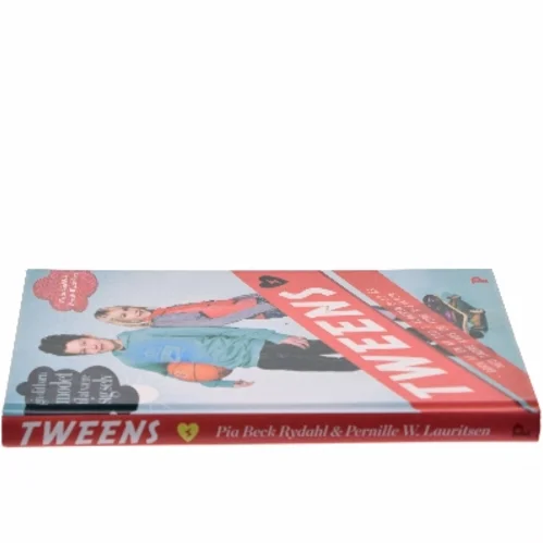 Tweens : børn af en ny tid i alderen 8-13 år med indre kaos og ydre x-faktor af Pernille W. Lauritsen (Bog)