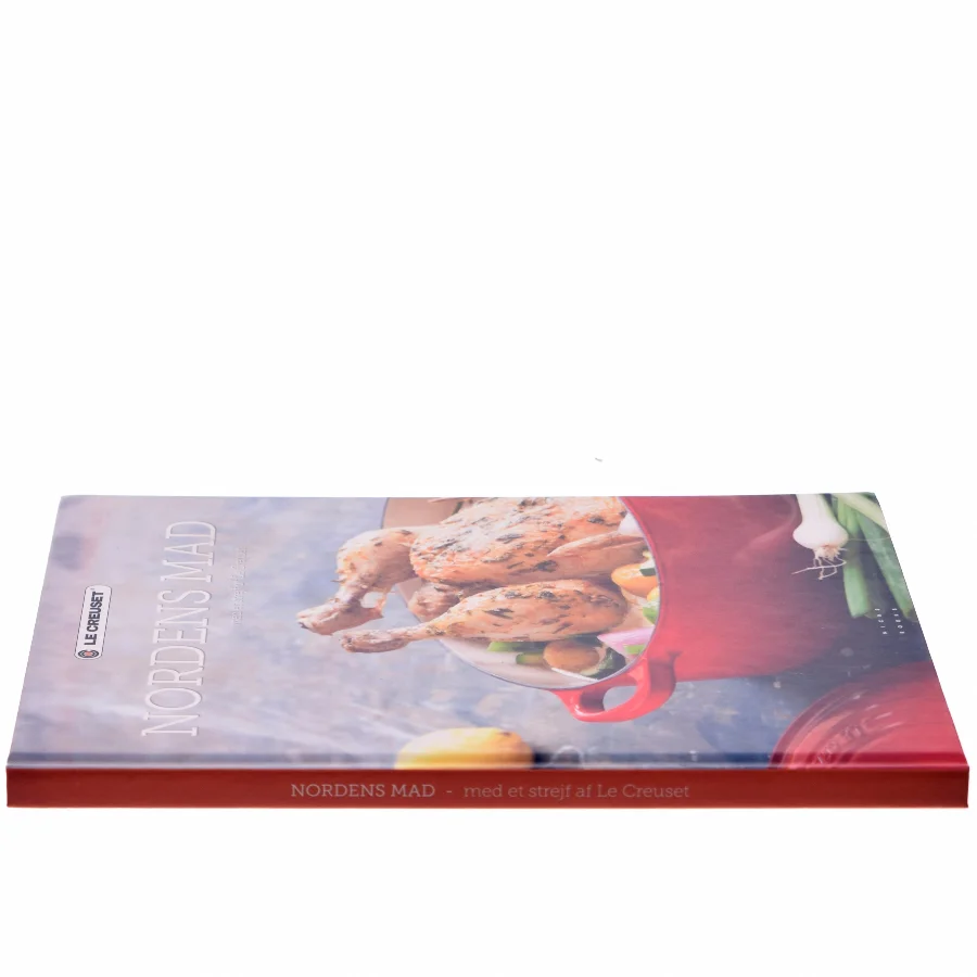 Nordens Mad: Med et strejf af Le Creuset af Carsten Kyster (Bog)
