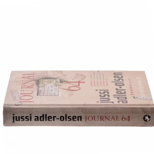 Journal 64. 4 af Jussi Adler-Olsen (Bog)