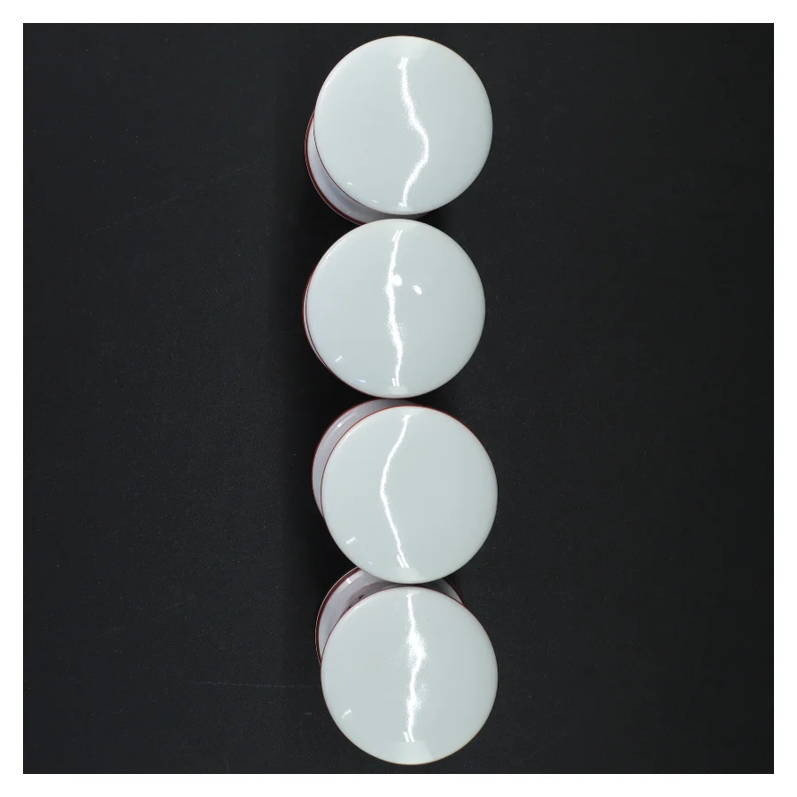 Hvide porcelænkrukker til krydderier fra Bing & Grøndahl (str. 11 x Ø5 cm)