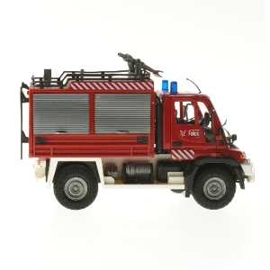 Modelbrandbil Falck 23 cm fra Falck (str. 23 cm)